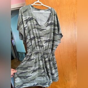 Chic Soul 3X camo romper, tried on once, never worn out